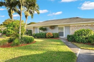 654 Palm View Dr Unit 3, Naples, FL 34110