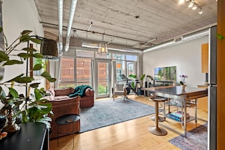 748 3rd St N Unit 504, Minneapolis, MN 55401