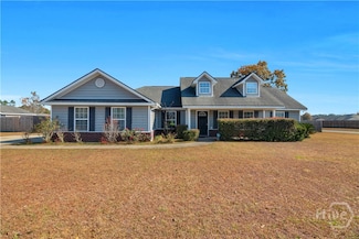 242 Parish Loop NE, Hinesville, GA 31313