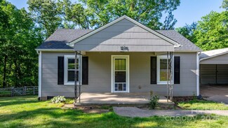 1276 Temple St SW, Valdese, NC 28690
