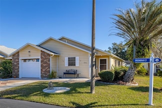 5846 Greenbriar Ct, Zephyrhills, FL 33542