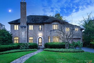 608 Earlston Rd, Kenilworth, IL 60043