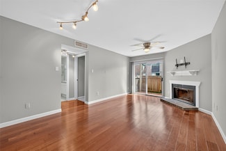 18800 Egret Bay Blvd Unit 1207, Houston, TX 77058