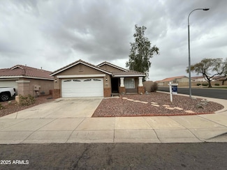 10463 W Medlock Dr, Glendale, AZ 85307