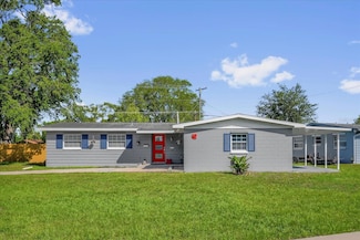 6824 Chaucer Ln, Orlando, FL 32809