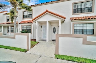9425 NW 42nd St, Sunrise, FL 33351