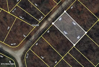 3106 Opalochee Dr, Crossville, TN 38572