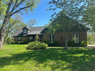 98 E Smithville Rd, Bloomington, IN 47401