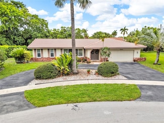 7541 SW 9th St, Plantation, FL 33317