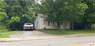 1190 Main St, Munfordville, KY 42765