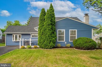 30 Great Oak Rd, Levittown, PA 19057