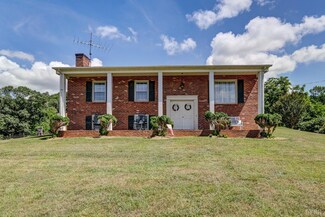 205 Dyson Rd, Amherst, VA 24521