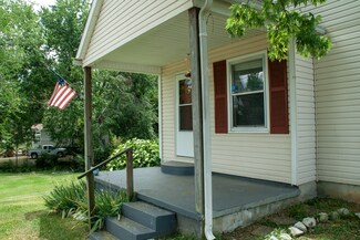 517 W End Ave, McMinnville, TN 37110