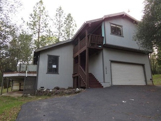 18750 Hilltop Rd, Penn Valley, CA 95946