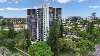 20100 W Country Club Dr Unit 403, Aventura, FL 33180