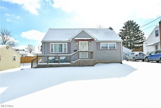 624 Creed St, Struthers, OH 44471