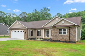 311 Marigold Ln, Lexington, NC 27292