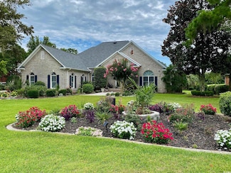 383 Oatland Lake Rd, Pawleys Island, SC 29585