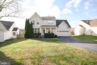 9403 Luke Dr, Manassas Park, VA 20111