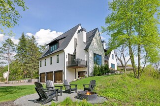20325 Manor Rd, Excelsior, MN 55331