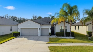 6611 Paden Wheel St, Zephyrhills, FL 33541