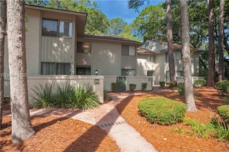 90 Gloucester Rd Unit 203, Hilton Head Island, SC 29928
