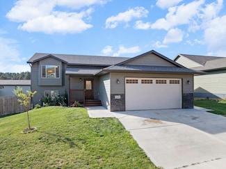 2636 Meadows Dr, Sturgis, SD 57785