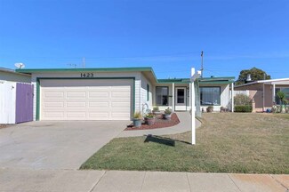 1423 Dix St, San Mateo, CA 94401