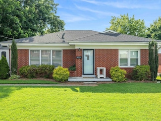 1123 Jones Dr, Bowling Green, KY 42104