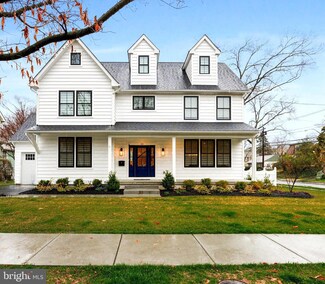49 Walnut St, Haddonfield, NJ 08033