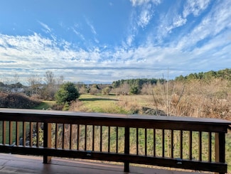 23 Potato Hill Rd, Newport, NH 03773