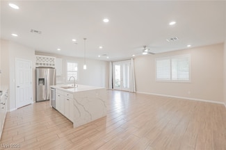 10718 Glowing Dawn Ave, Las Vegas, NV 89135