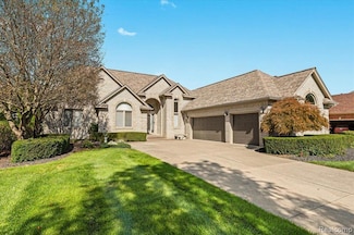57563 Stonebriar Dr, Washington, MI 48094