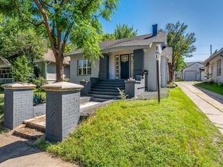 809 Cristler Ave, Dallas, TX 75223