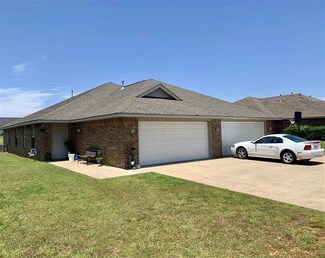 1923 Pinehurst Dr, Perry, OK 73077