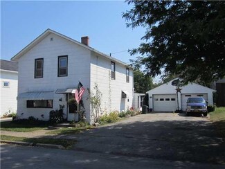 12 Lake St, Mount Morris, NY 14510