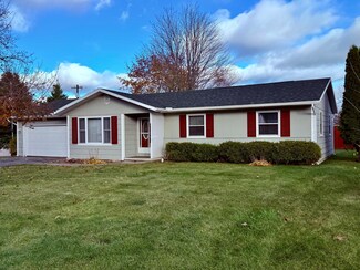 1701 Young St, Sault Sainte Marie, MI 49783