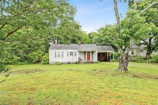 2711 Nelson Farm Rd, Greensboro, NC 27406