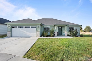3304 Crabapple Ct, Moses Lake, WA 98837