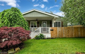 372 Waterford St, Akron, OH 44314