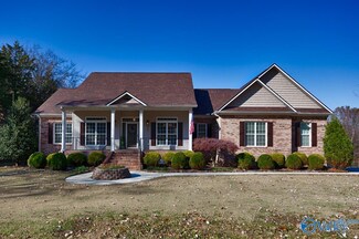 369 Tom Rutland Rd, Gurley, AL 35748
