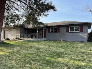 760 E 16th N, Mountain Home, ID 83647