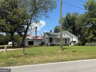 177 N Forest Ave, Hartwell, GA 30643