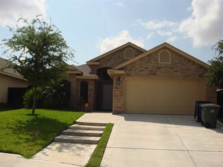 7510 Hutch Ct, Laredo, TX 78041