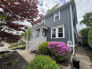 447 Poplar St, Roslindale, MA 02131