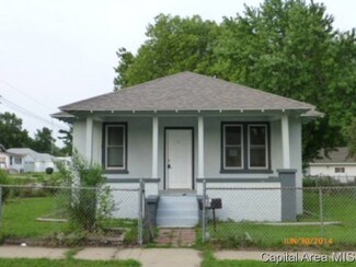 701 Humboldt St, Beardstown, IL 62618
