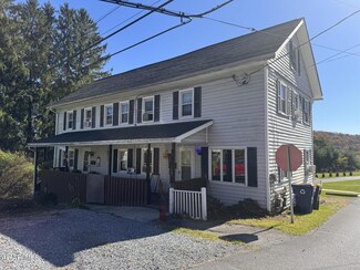 24 Tanner St, Ebensburg, PA 15931