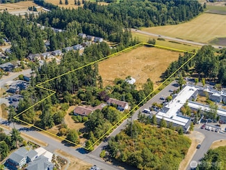 501 NE 3rd St, Coupeville, WA 98239