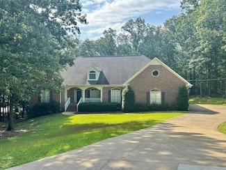 3707 Ashwood Cir, Jasper, AL 35504