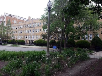 4503 N Malden St Unit 1B, Chicago, IL 60640